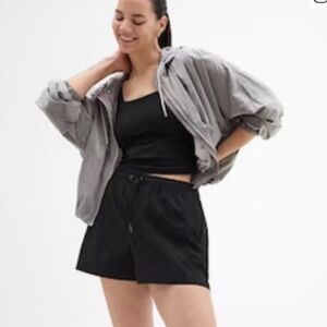 NWT Athleta Midday Mid Rise Poplin Short Large